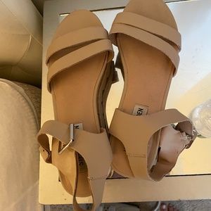 Steve Madden Nude Platform Sandals